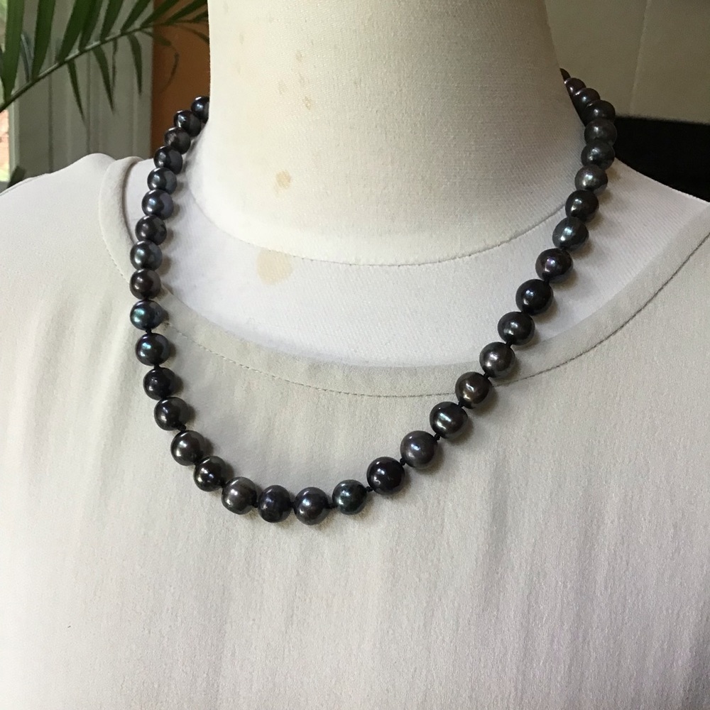 11mm Iridescent Tahitian Pearl Strand Sterling Silver - Picture 7 of 13